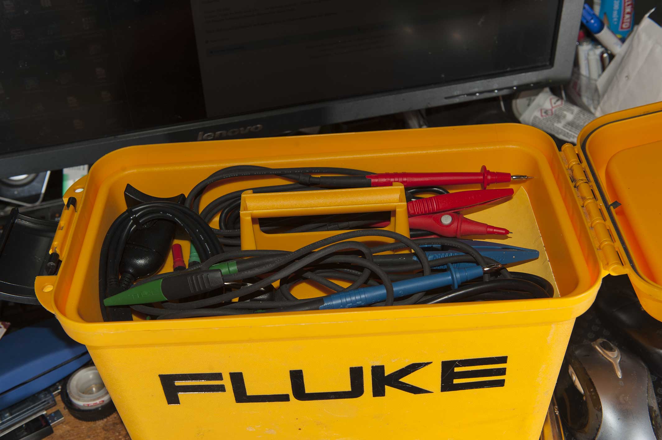 FLUKE-03.jpg