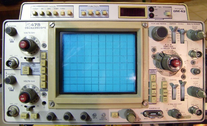 Tektronix475 mit DM43_(0)_christian.JPG