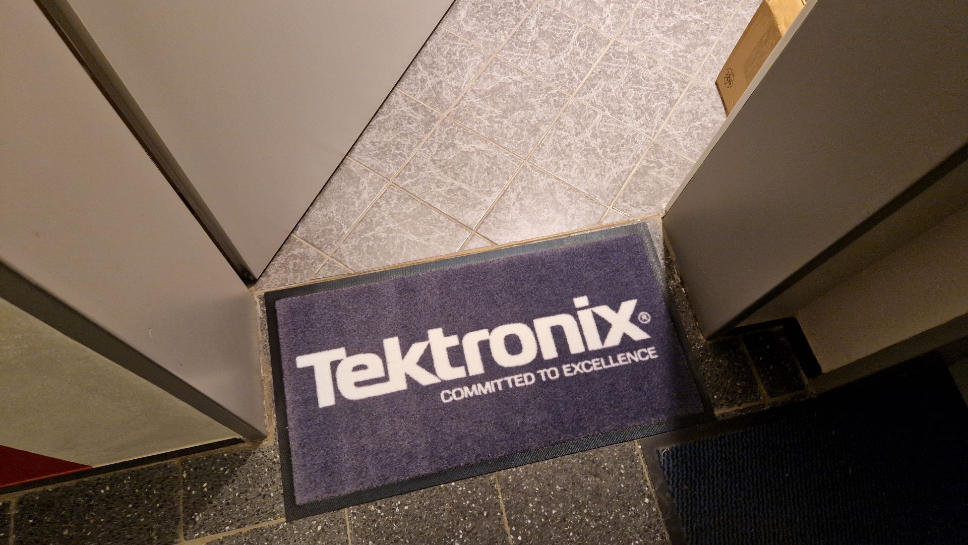 20240117_Tektronix_Doormat.jpg