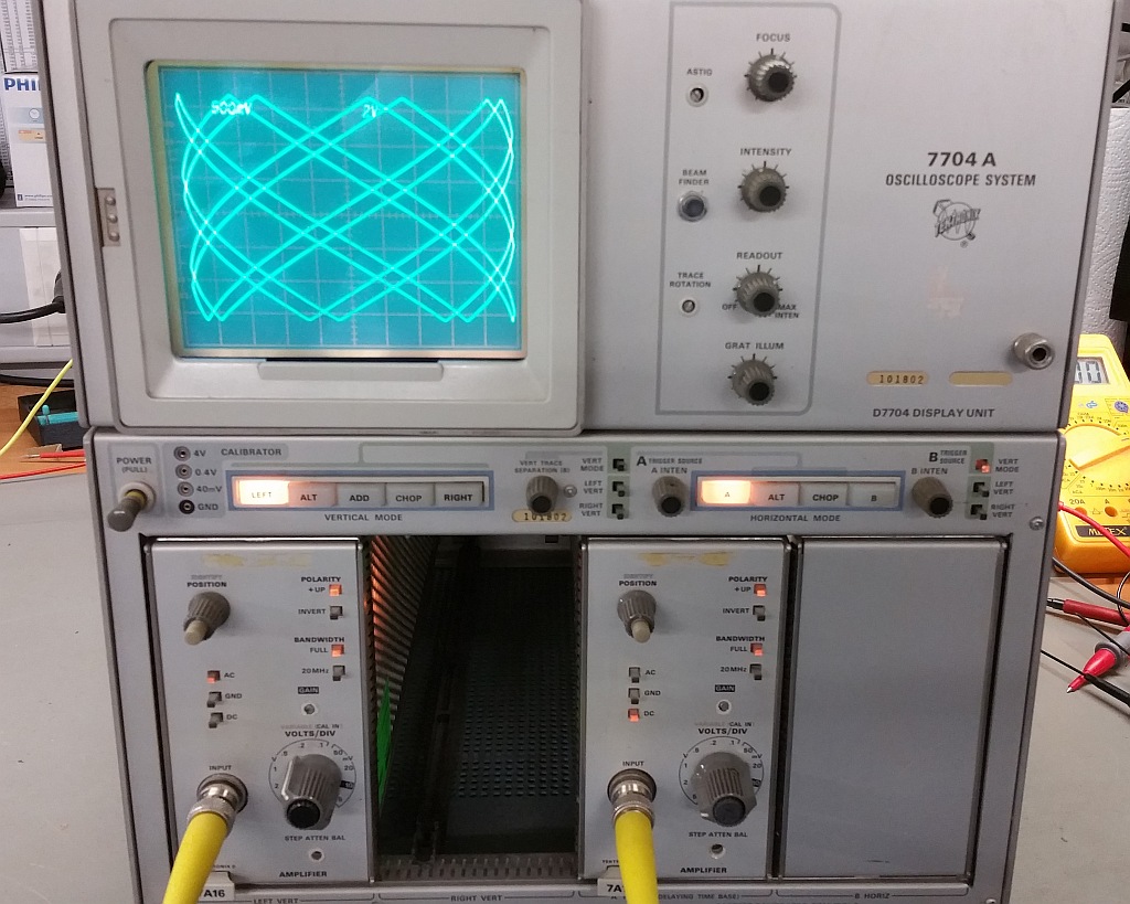 7704A(1).jpg